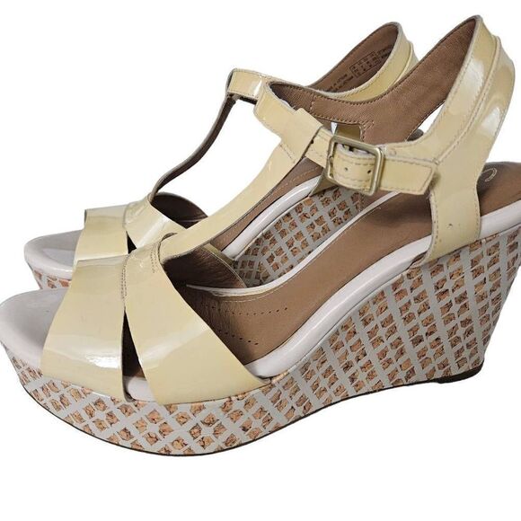 Clark's  artisan wedge for women - Picture 2 of 8